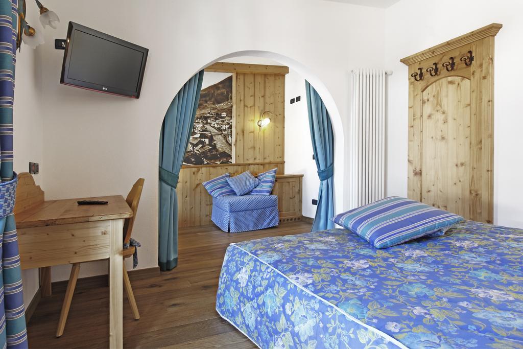 Resort Dolce Casa - Family & Spa Hotel Moena Quarto foto